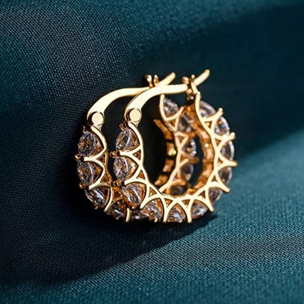 NEW GOLD FILLED HOOP DIAMOND EARRINGS - Picture 4 of 5